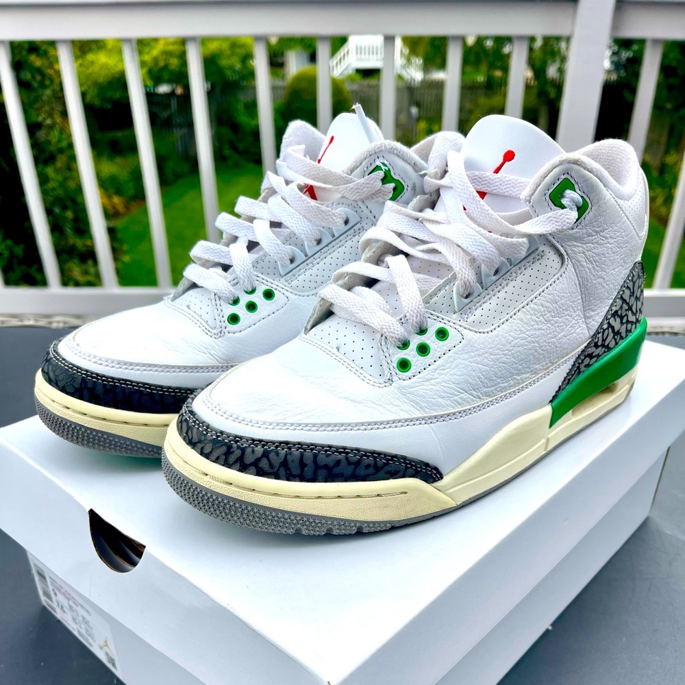 Nike Air Jordan 3’s Retro - Almost New